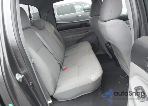 2015 Toyota Tacoma Base V6 из США, поврежденный, VIN 3TMLU4EN2FM198101